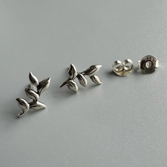 Sterling Silver Leaf Studs - Picture 3 of 8
